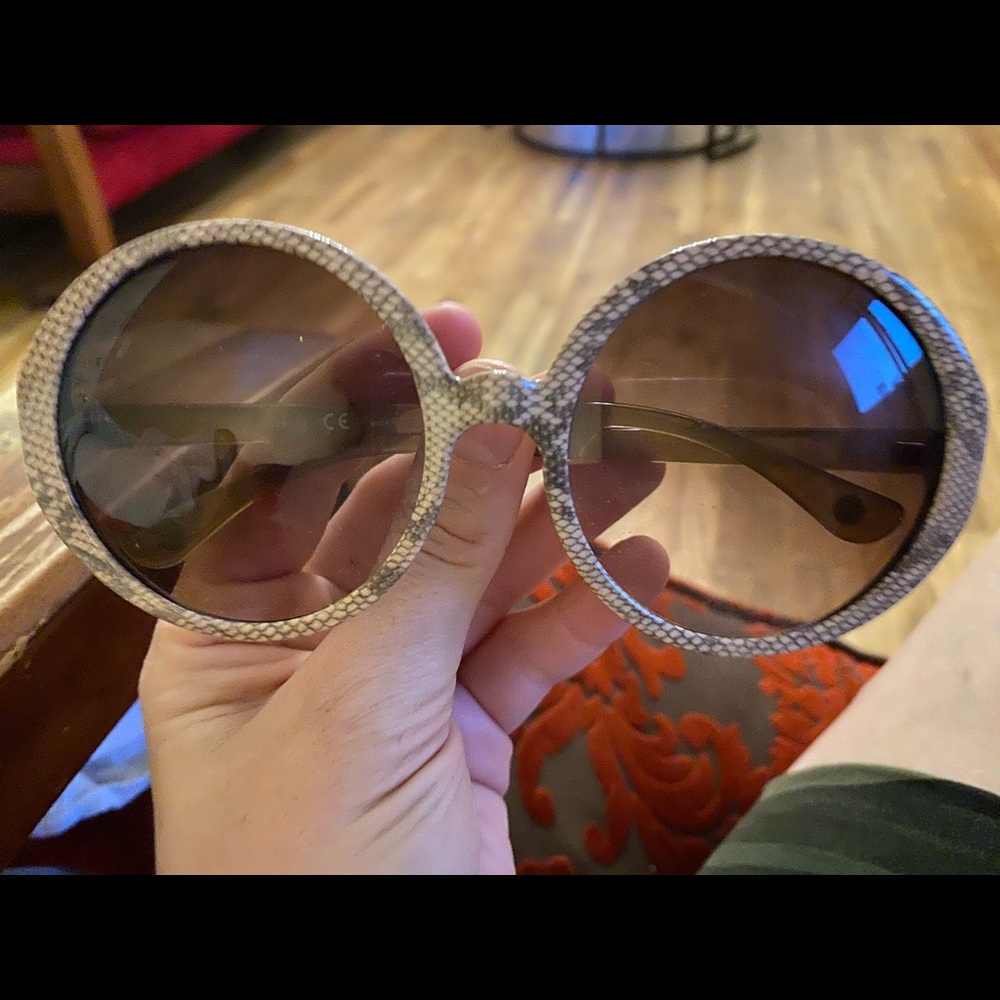 Tory Burch round sunglasses
